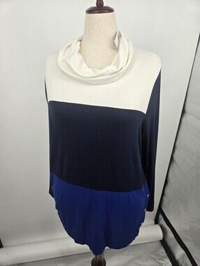 Chico's Zenergy Annie Colorblock Tunic Size 3 (XL) 7929